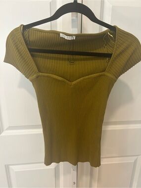 Green Sweetheart Neck Top